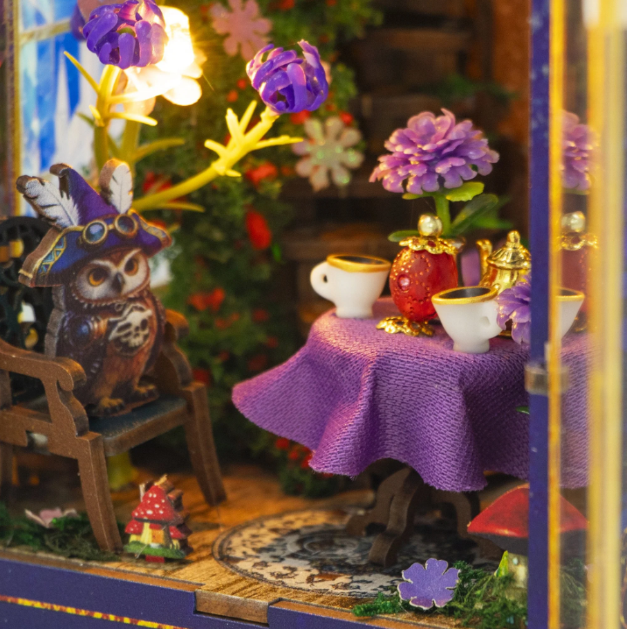 Hongda - DIY Miniatuur Houten Book Nook Bouwpakket - M2603 - Magic Garden Workshop - Afbeelding 7