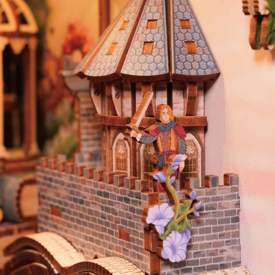 Tonecheer - DIY Miniatuur Houten Book Nook Bouwpakket - met Bewegingssensor Licht - TQ129 - Shakespaer's Verse - Afbeelding 4